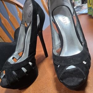 Bakers Black Women's Heels size 6